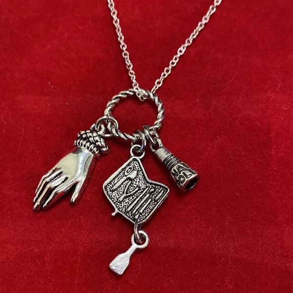 Nail Technician Charm Necklace - Picture 4 of 6